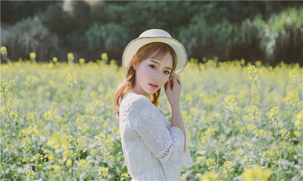 万江街道标题：想找个女人帮忙生孩子的有效解决方案，助您圆梦家庭